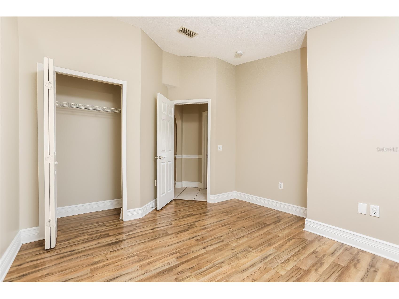 361 Corsica Court Kissimmee FL 34758 C7524262 image11