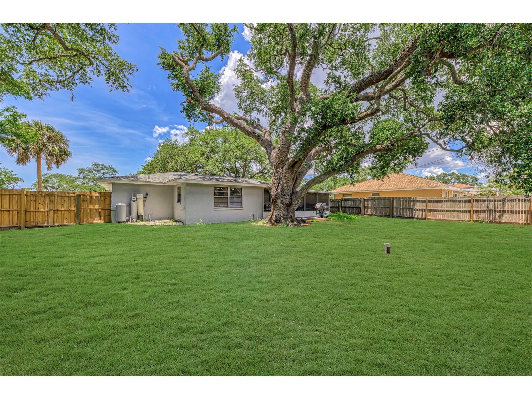 361 Falkland Road Venice FL 34293 A4694599 image40