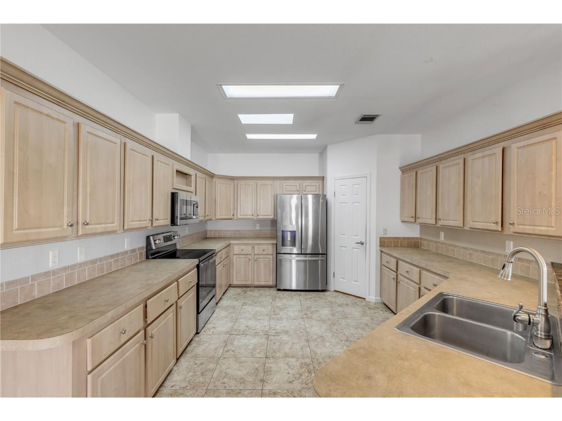 361 Marsh Landing Loop Oak Hill FL 32759 NS1085918 image19