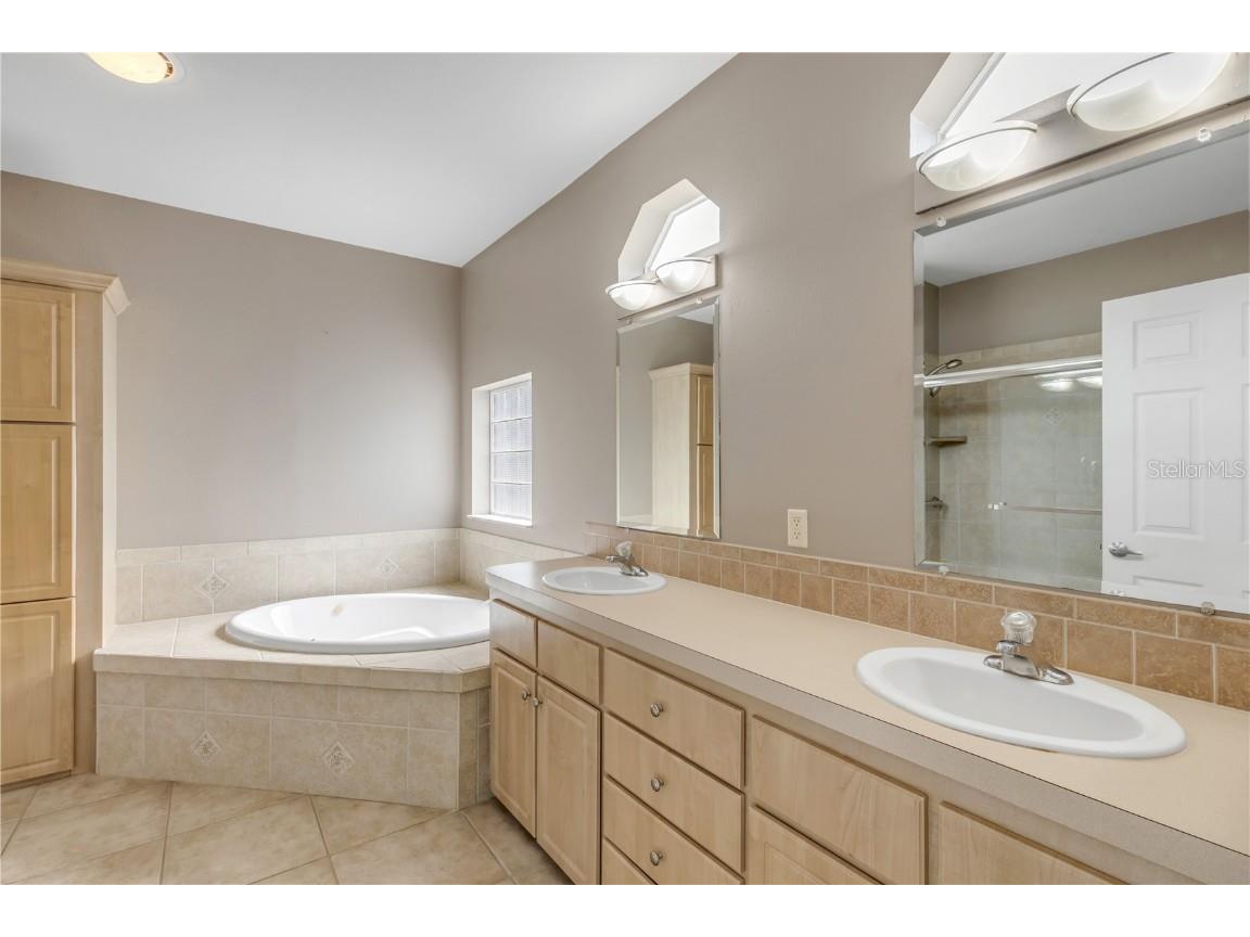 361 Marsh Landing Loop Oak Hill FL 32759 NS1085918 image30