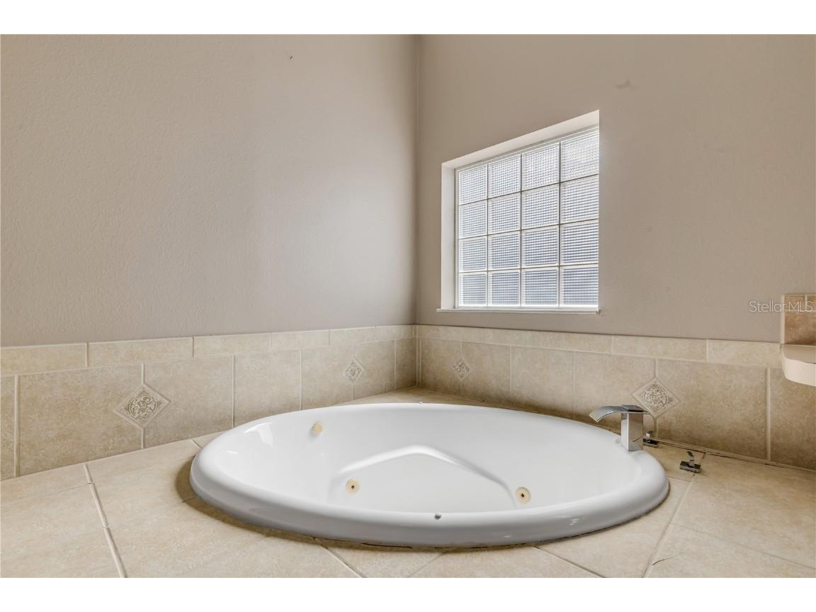 361 Marsh Landing Loop Oak Hill FL 32759 NS1085918 image32