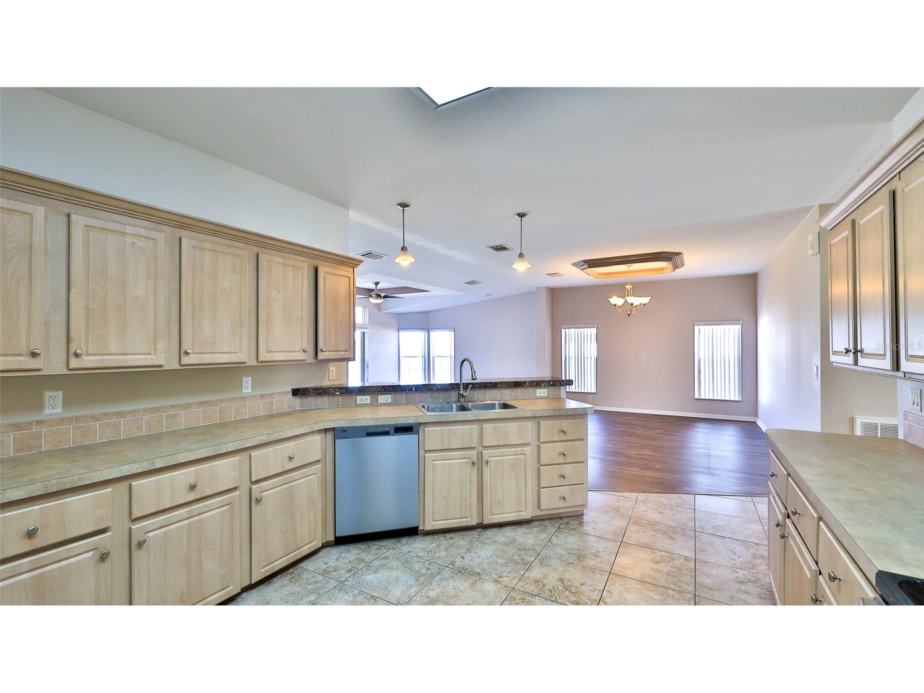 361 Marsh Landing Loop Oak Hill FL 32759 - INDIAN RIVER INTRACOASTAL WW NS1087166 image13