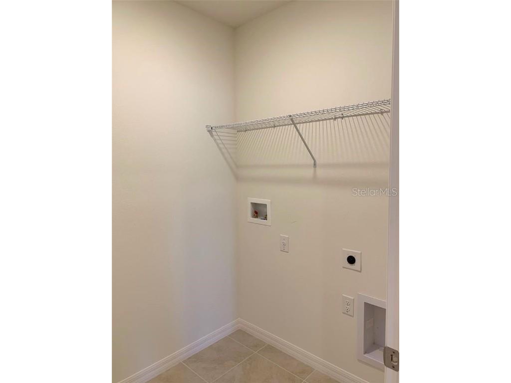 361 Nowell Loop Deland FL 32724 V4945194 image17