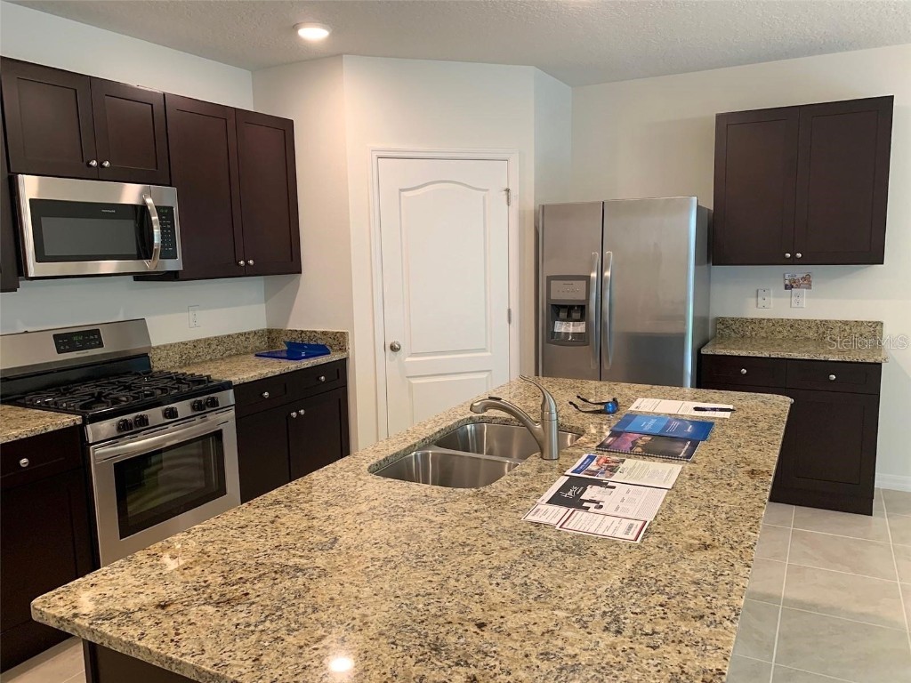 361 Nowell Loop Deland FL 32724 V4945194 image6