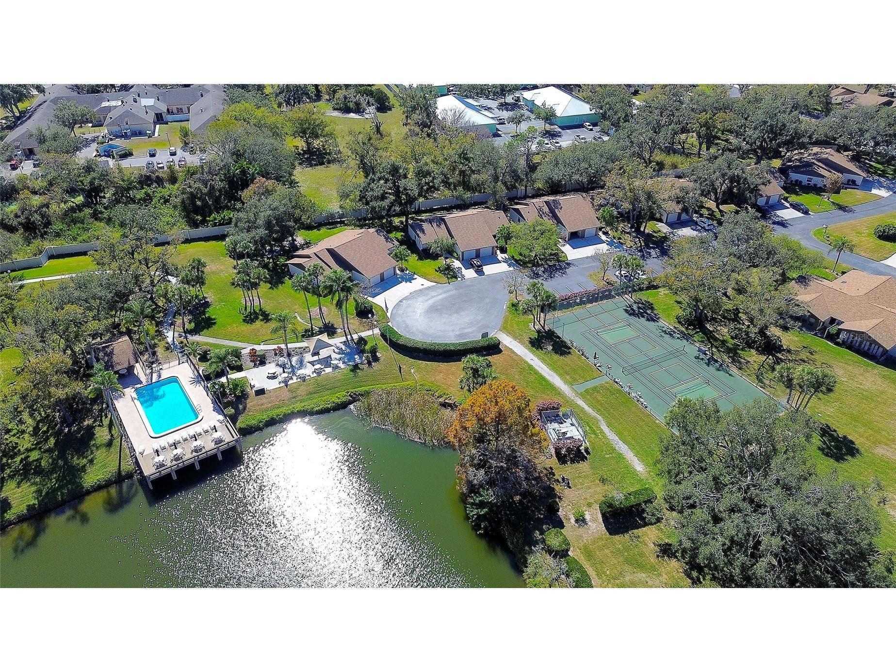 361 Oak Hill Drive #3 Sarasota FL 34232 A4681110 image32