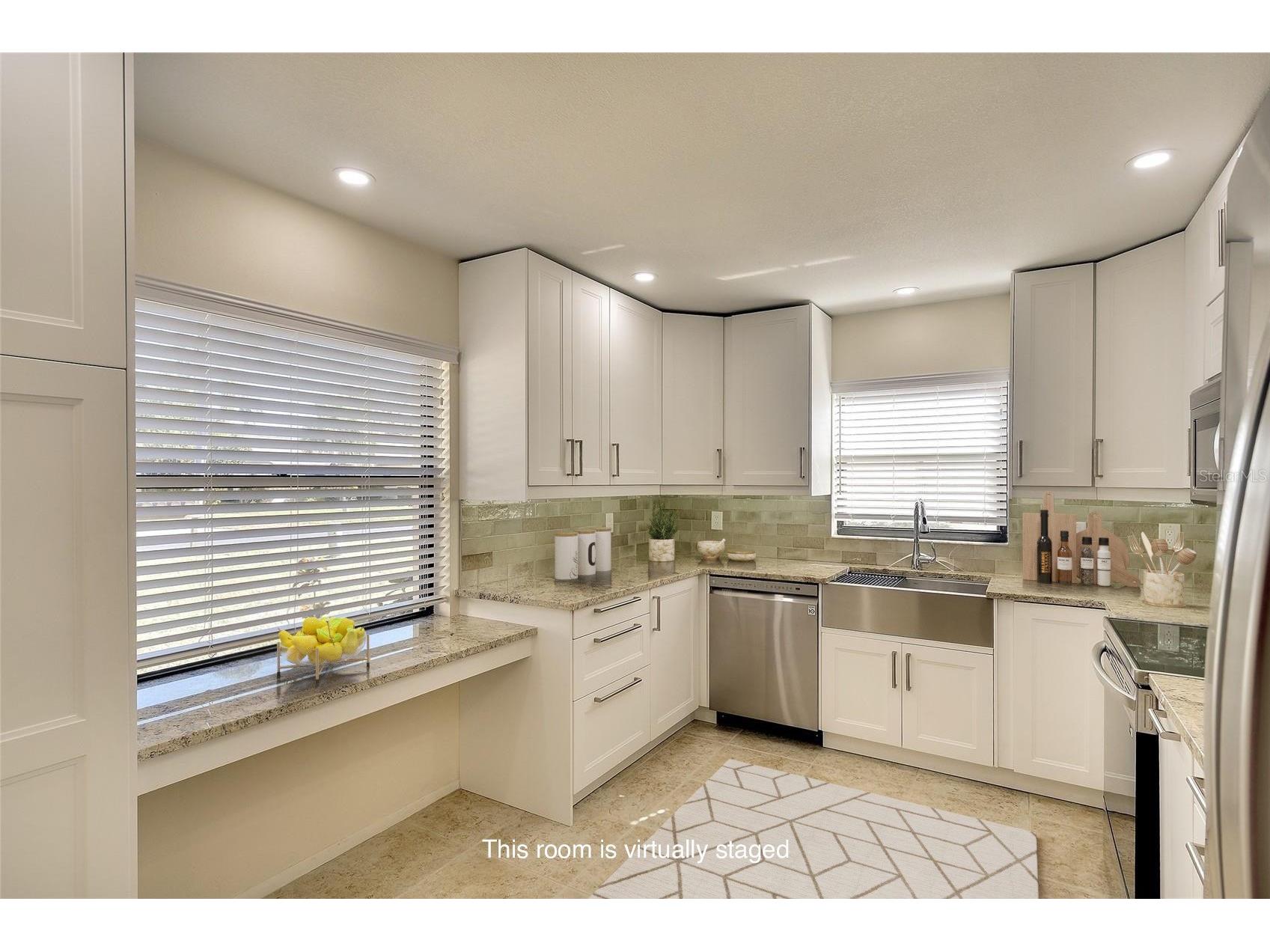 361 Oak Hill Drive #3 Sarasota FL 34232 A4681110 image6