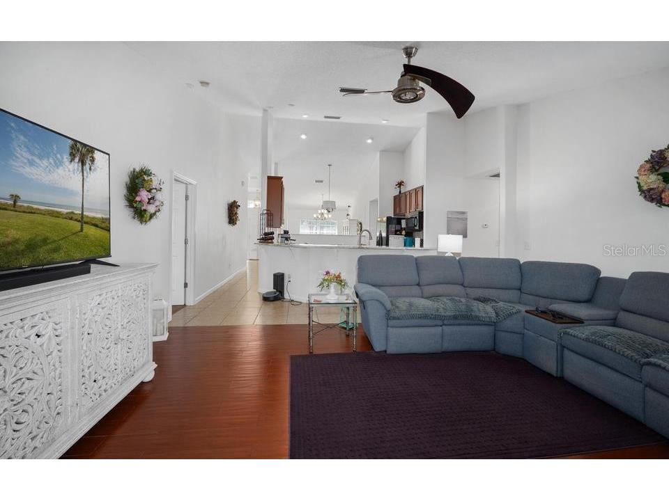 361 Perfect Drive Daytona Beach FL 32124 FC318183 image19
