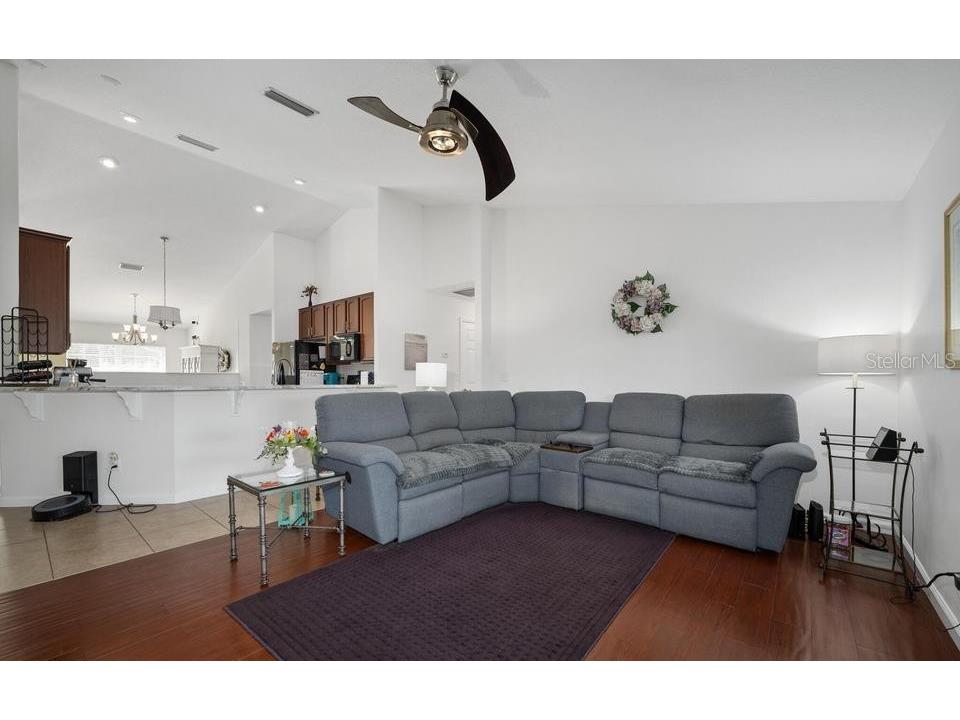 361 Perfect Drive Daytona Beach FL 32124 FC318183 image20