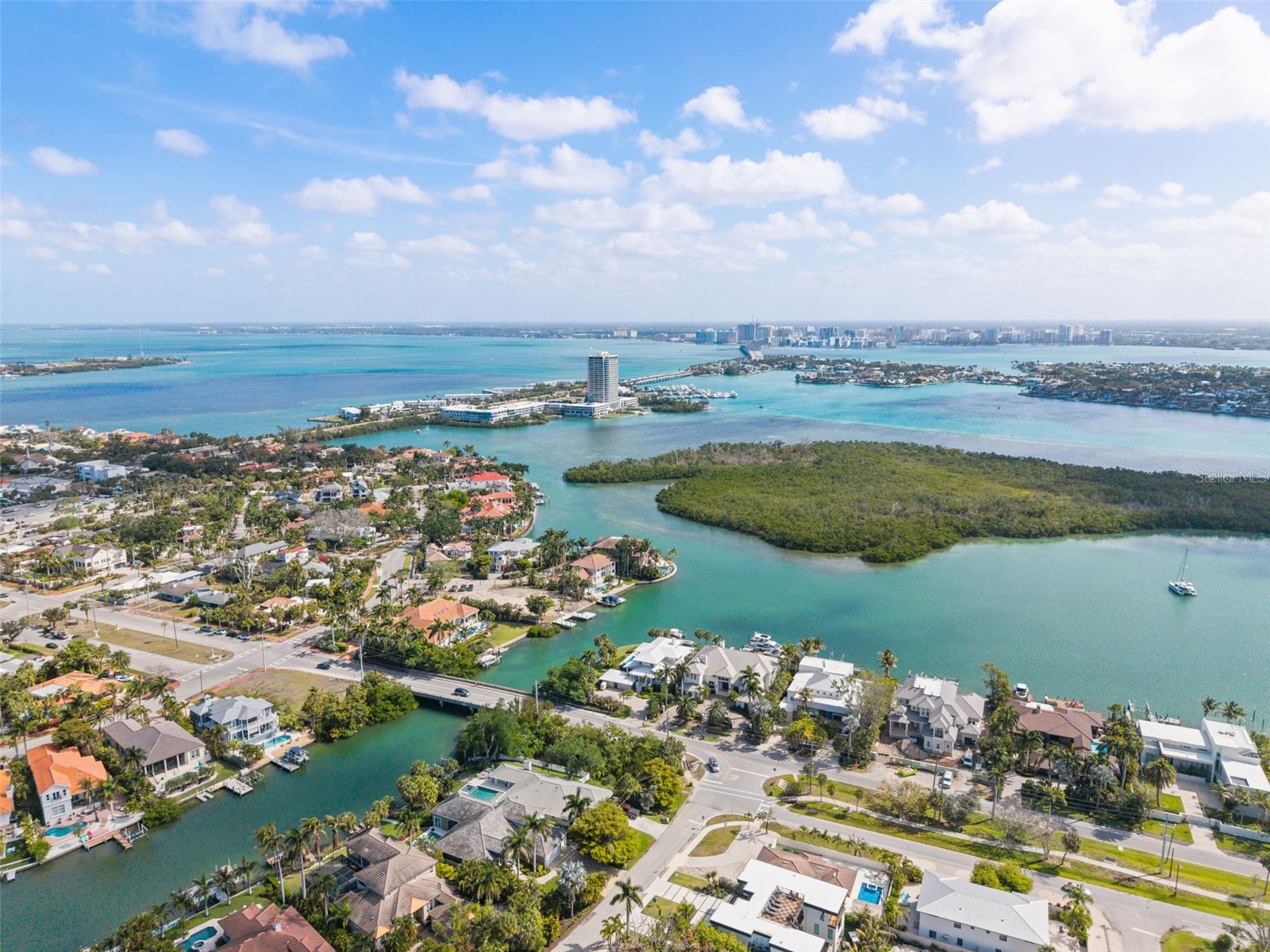 361 S Blvd Of The Presidents Sarasota FL 34236 - SARASOTA BAY A4689343 image100