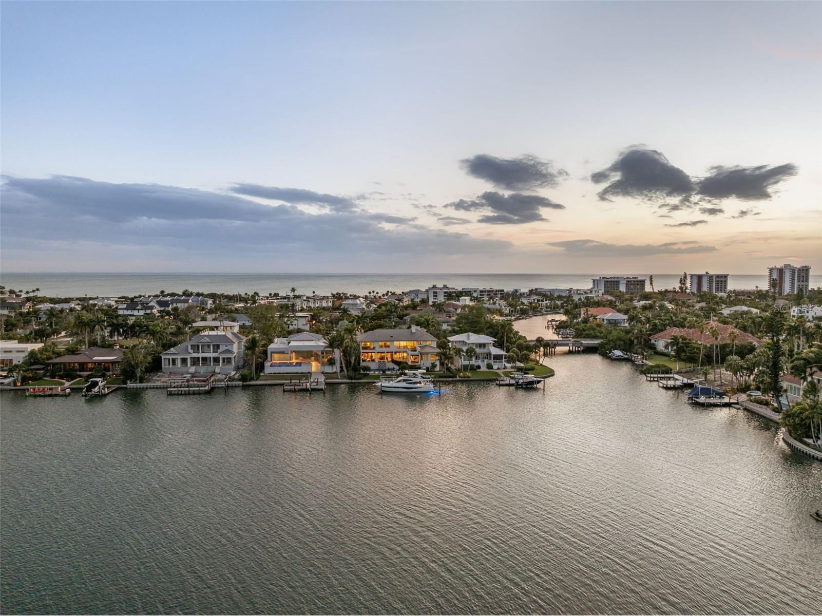 361 S Blvd Of The Presidents Sarasota FL 34236 - SARASOTA BAY A4689343 image5