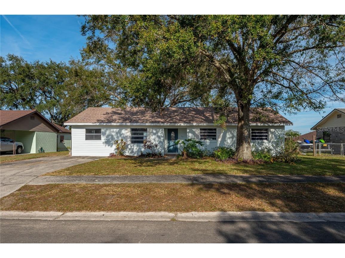 361 S Shore Dr Eagle Lake FL 33839 L4934734 image1