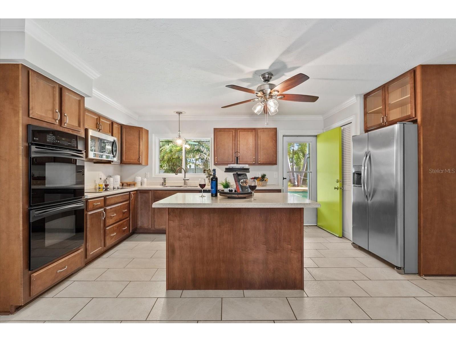 361 Scott Avenue Sarasota FL 34243 A4692752 image14
