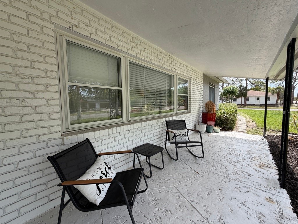 361 Scott Avenue Sarasota FL 34243 A4692752 image4