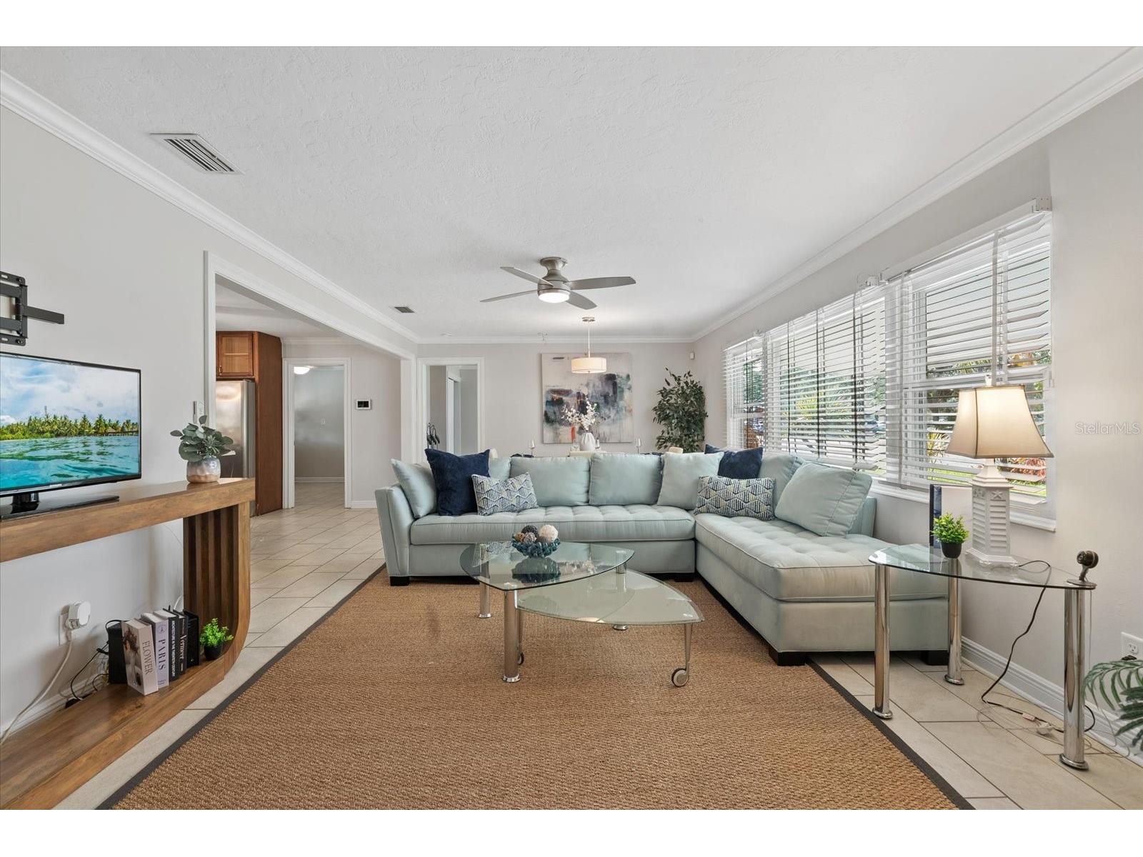 361 Scott Avenue Sarasota FL 34243 A4692752 image5