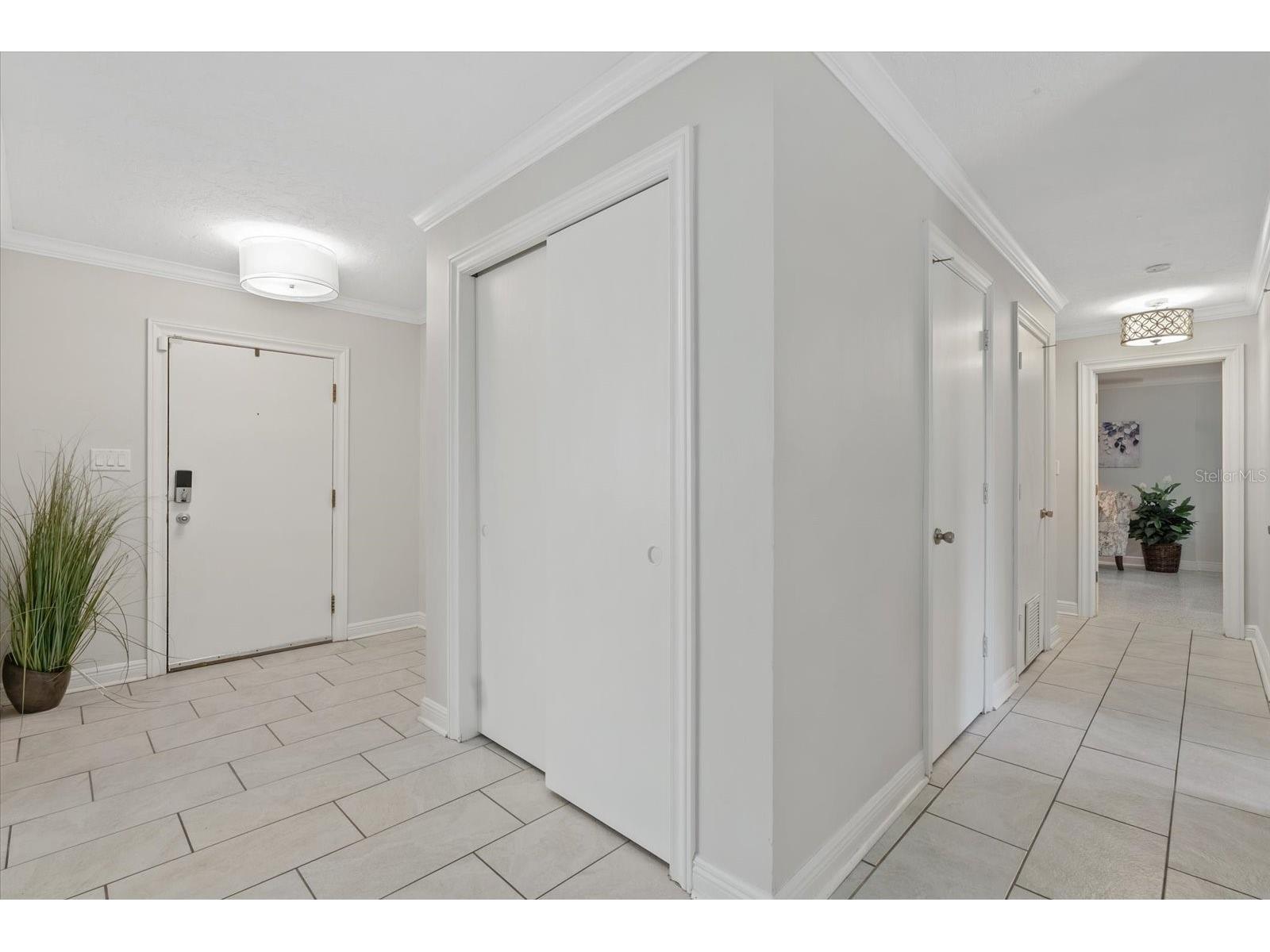 361 Scott Avenue Sarasota FL 34243 A4692752 image7