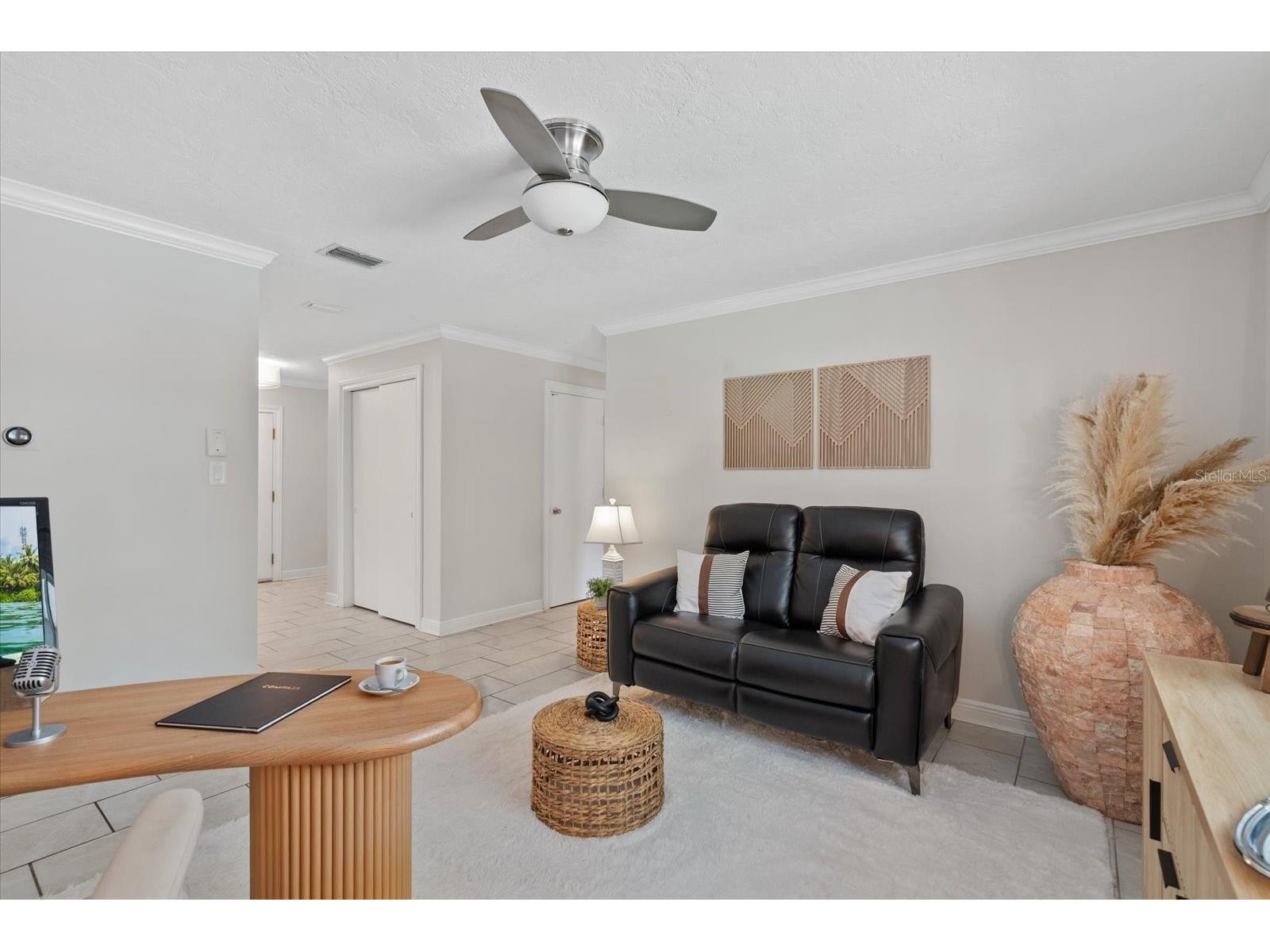 361 Scott Avenue Sarasota FL 34243 A4692752 image9