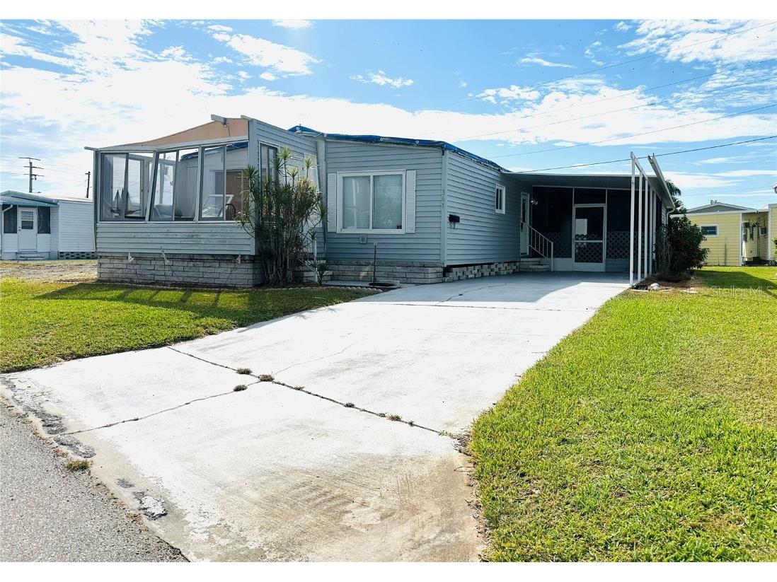 361 Tampico Drive Palmetto FL 34221 A4671442 image2