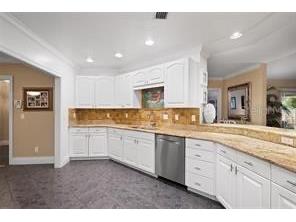 3610 11th Avenue N Saint Petersburg FL 33713 TB8495490 image10