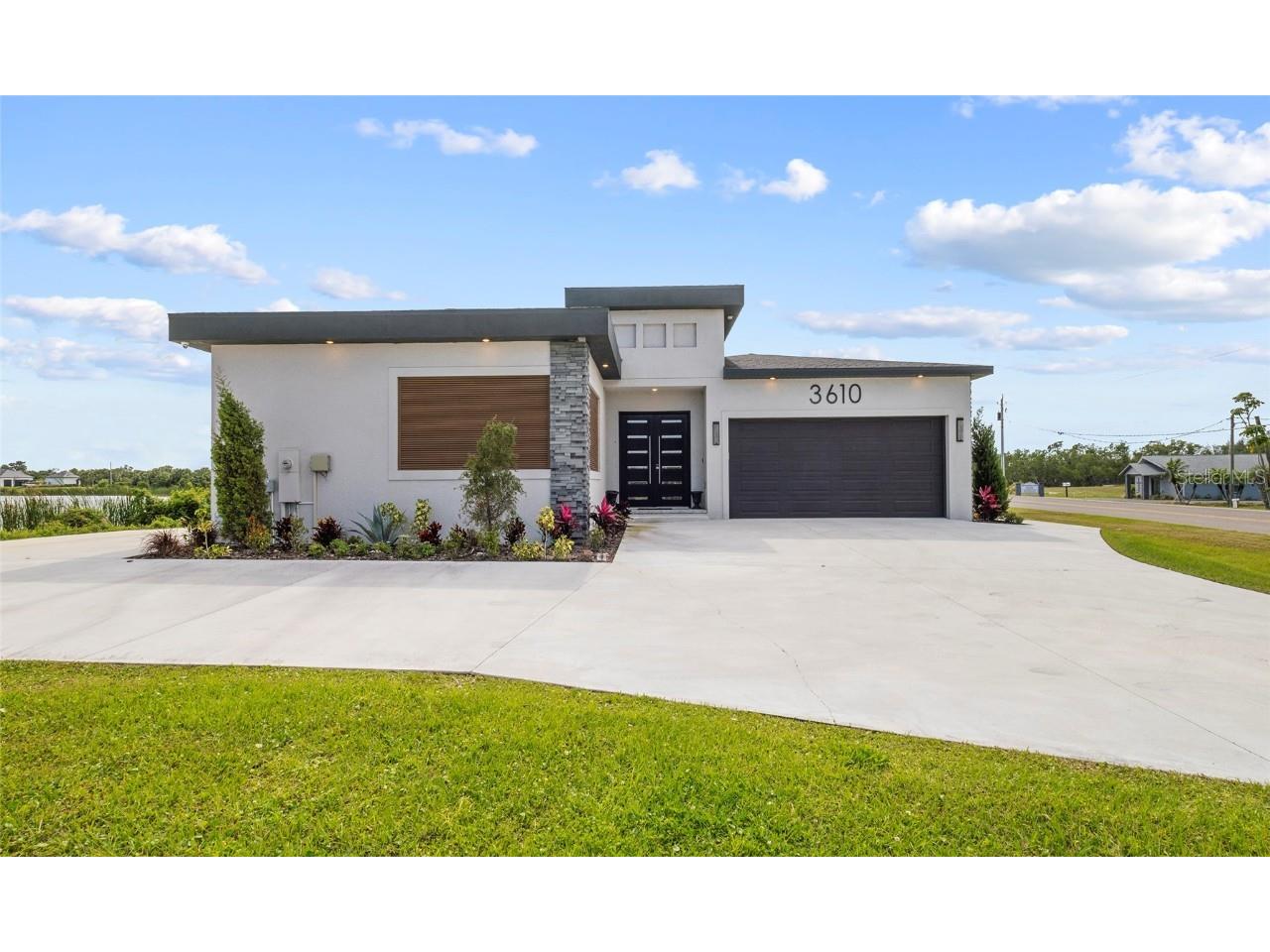 3610 Gulf City Road Ruskin FL 33570 TB8371975 image56