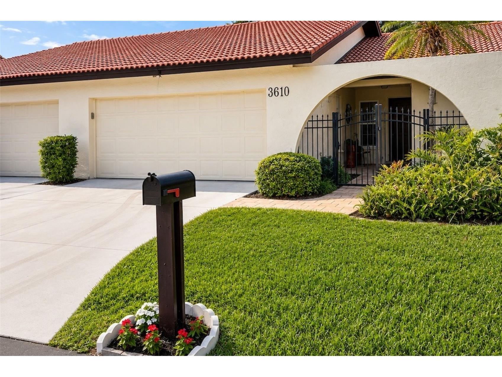 3610 Naranja Way #8510 Sarasota FL 34232 A4693394 image1