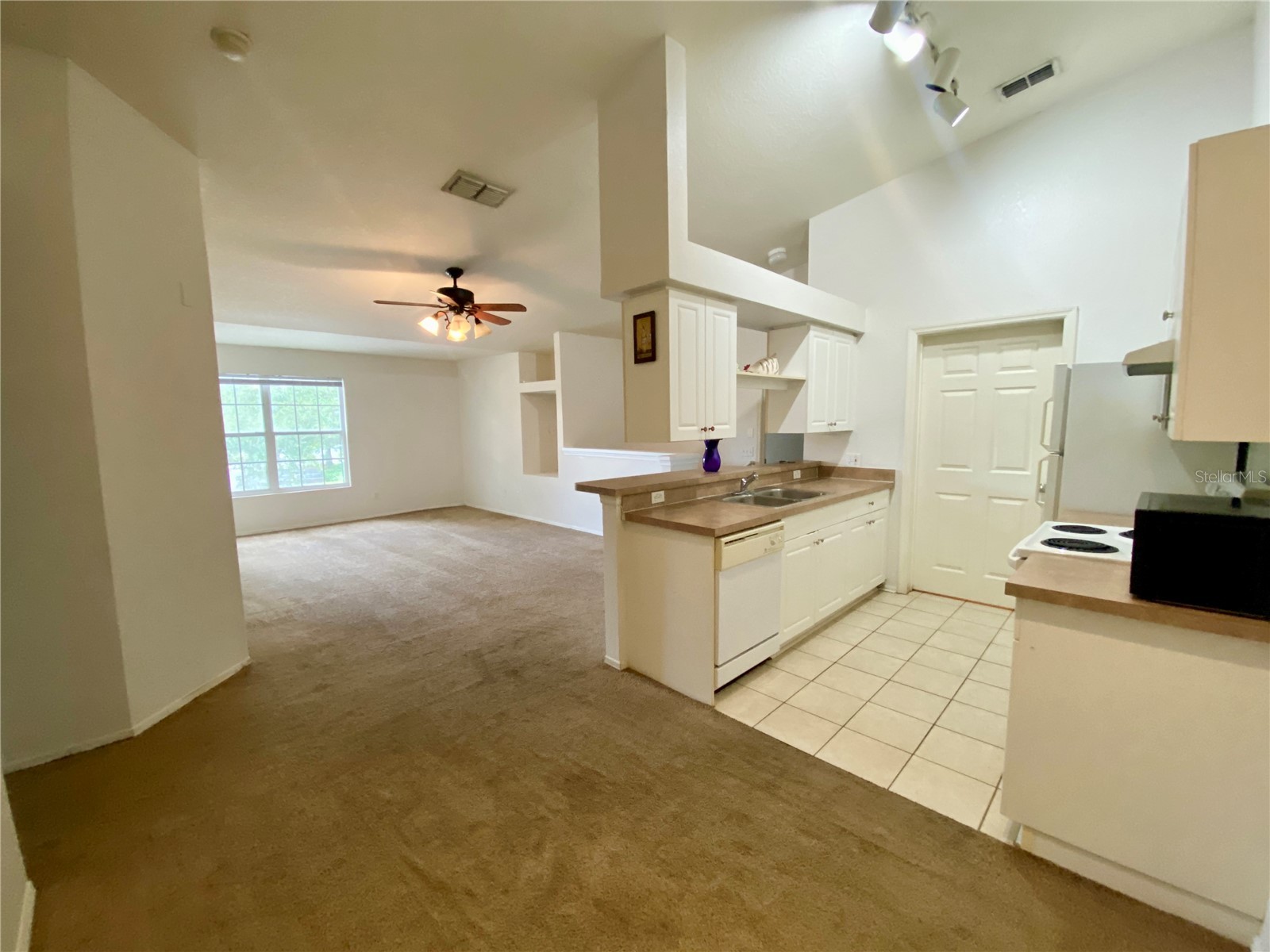 36101 Deer Creek Drive #202 Zephyrhills FL 33541 TB8503331 image3