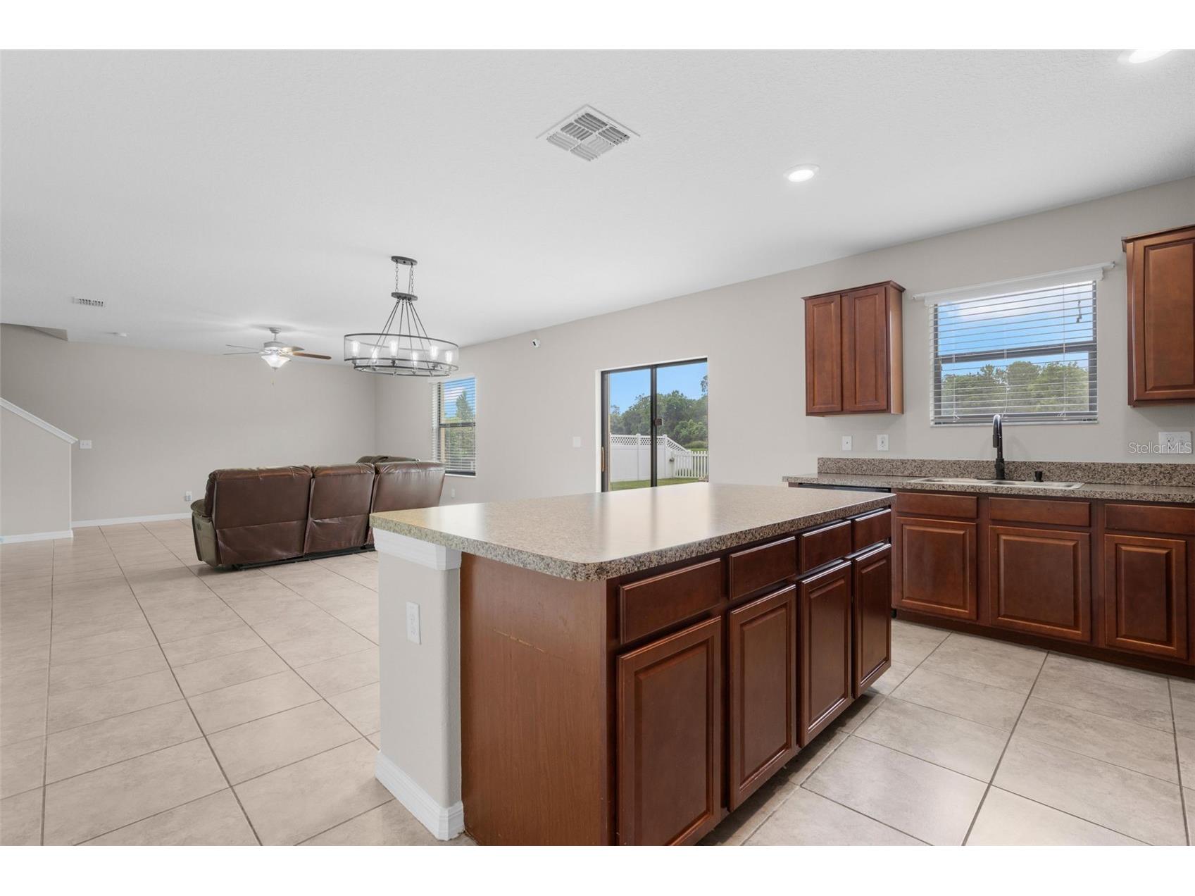 36101 Stable Wilk Avenue Zephyrhills FL 33541 TB8517987 image3