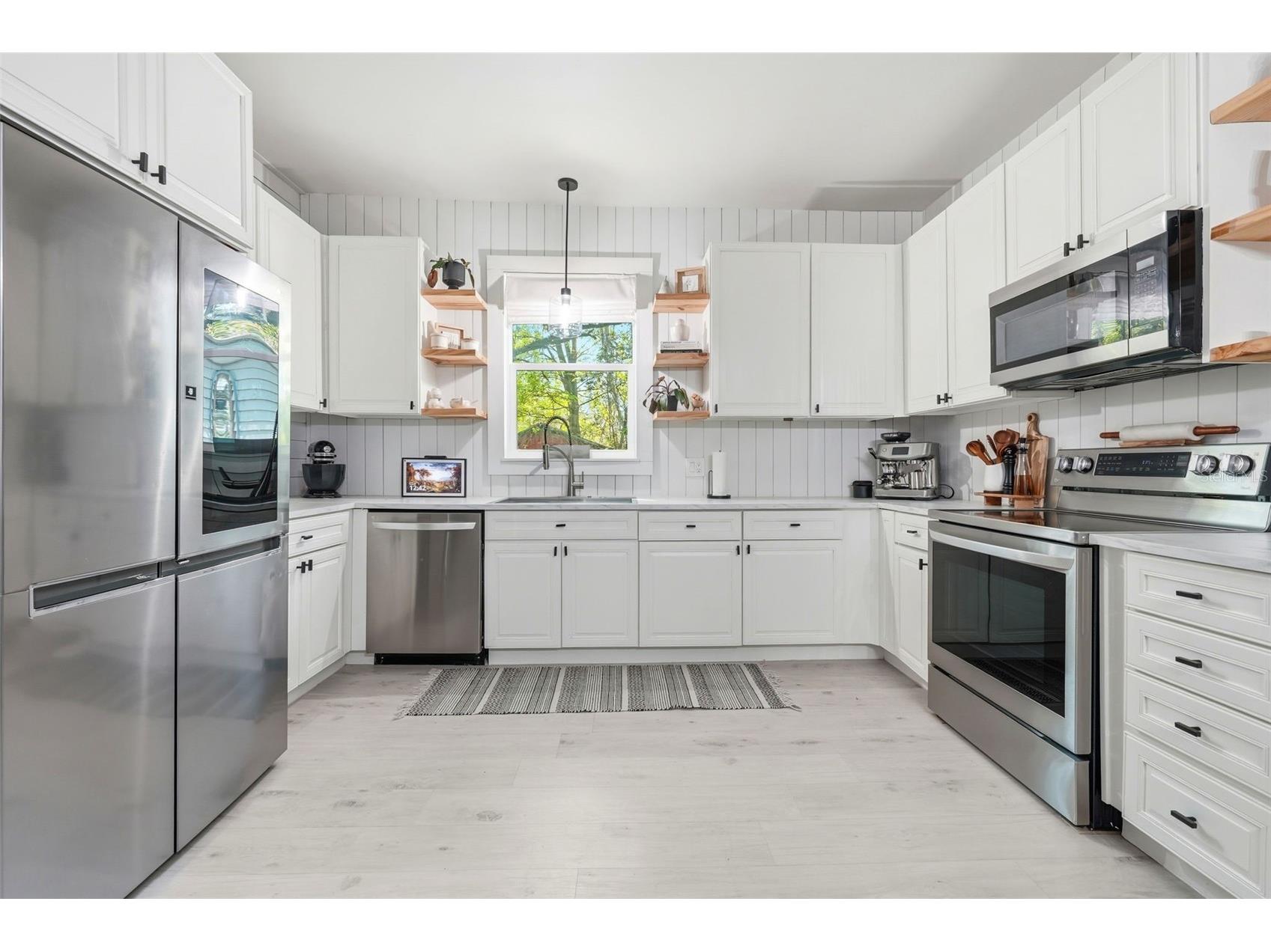 36104 Emeralda Avenue Leesburg FL 34788 OM720565 image23