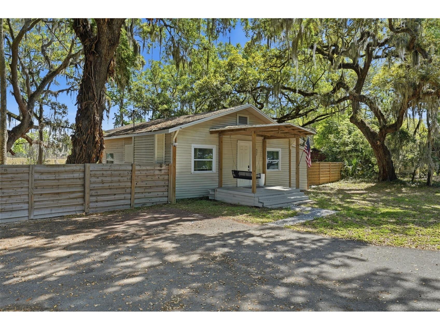 36104 Emeralda Avenue Leesburg FL 34788 OM720565 image5