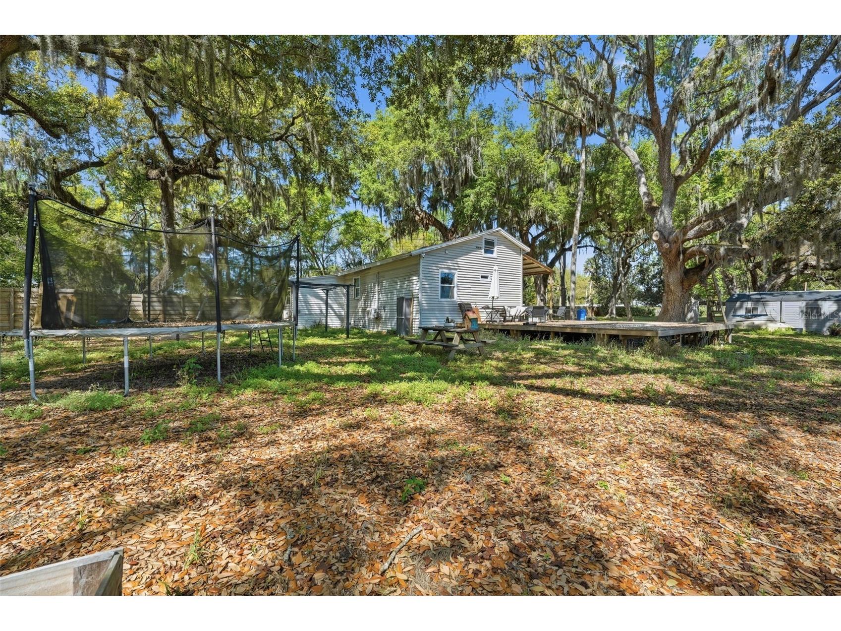 36104 Emeralda Avenue Leesburg FL 34788 OM720565 image9