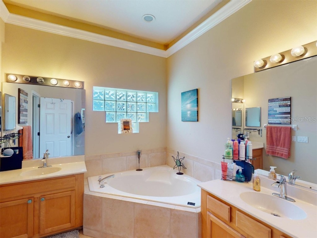 3611 2nd Drive NE Bradenton FL 34208 C7515273 image42