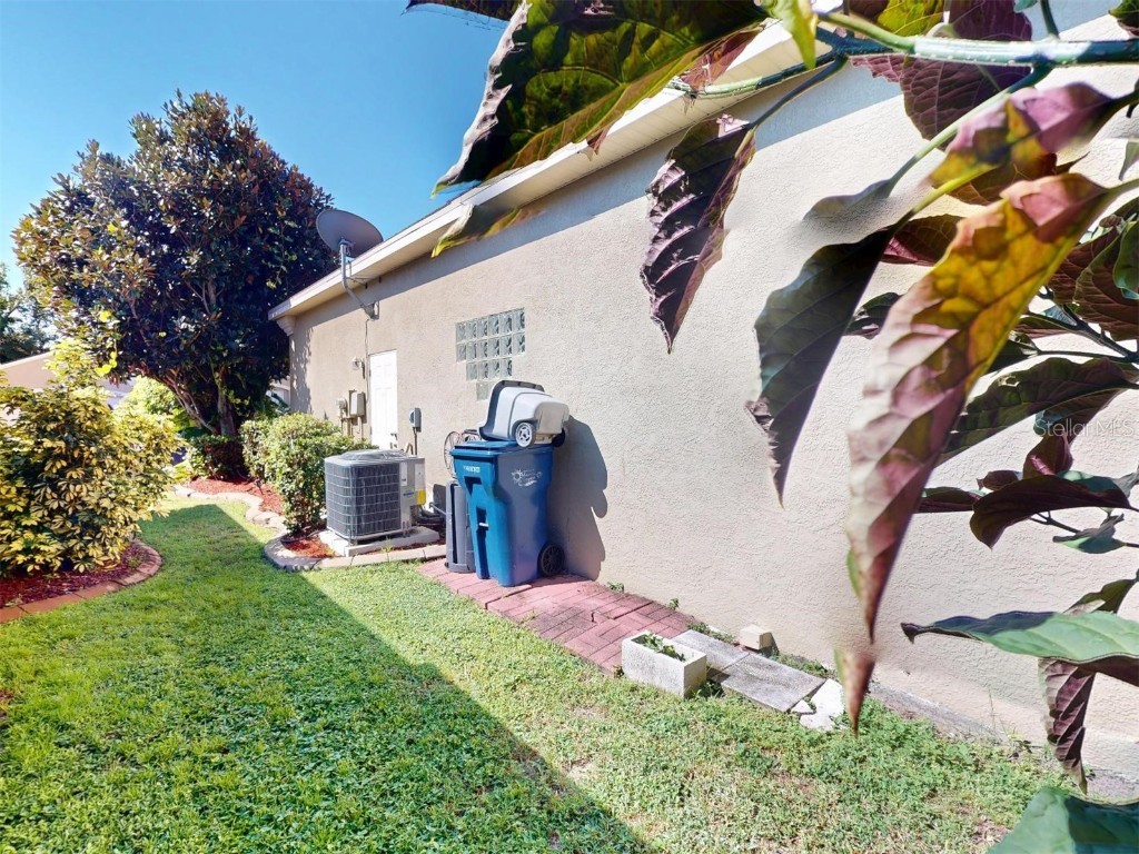 3611 2nd Drive NE Bradenton FL 34208 C7515273 image86