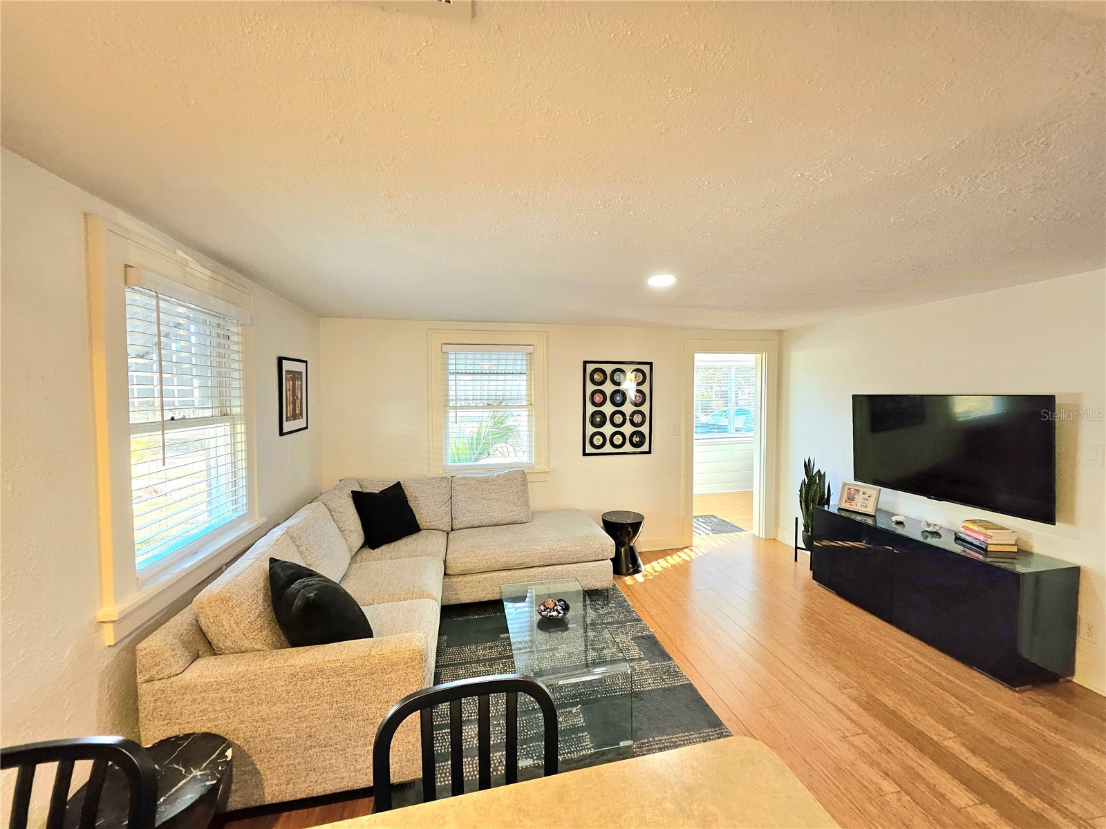 3611 4th Avenue N Saint Petersburg FL 33713 TB8479803 image11