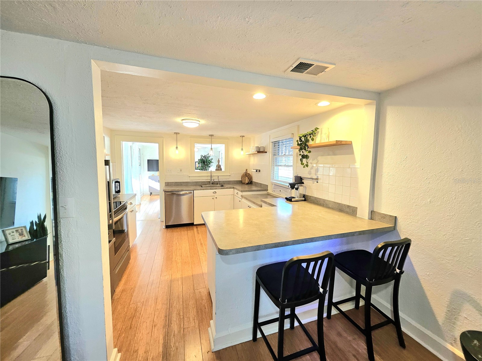 3611 4th Avenue N Saint Petersburg FL 33713 TB8479803 image12