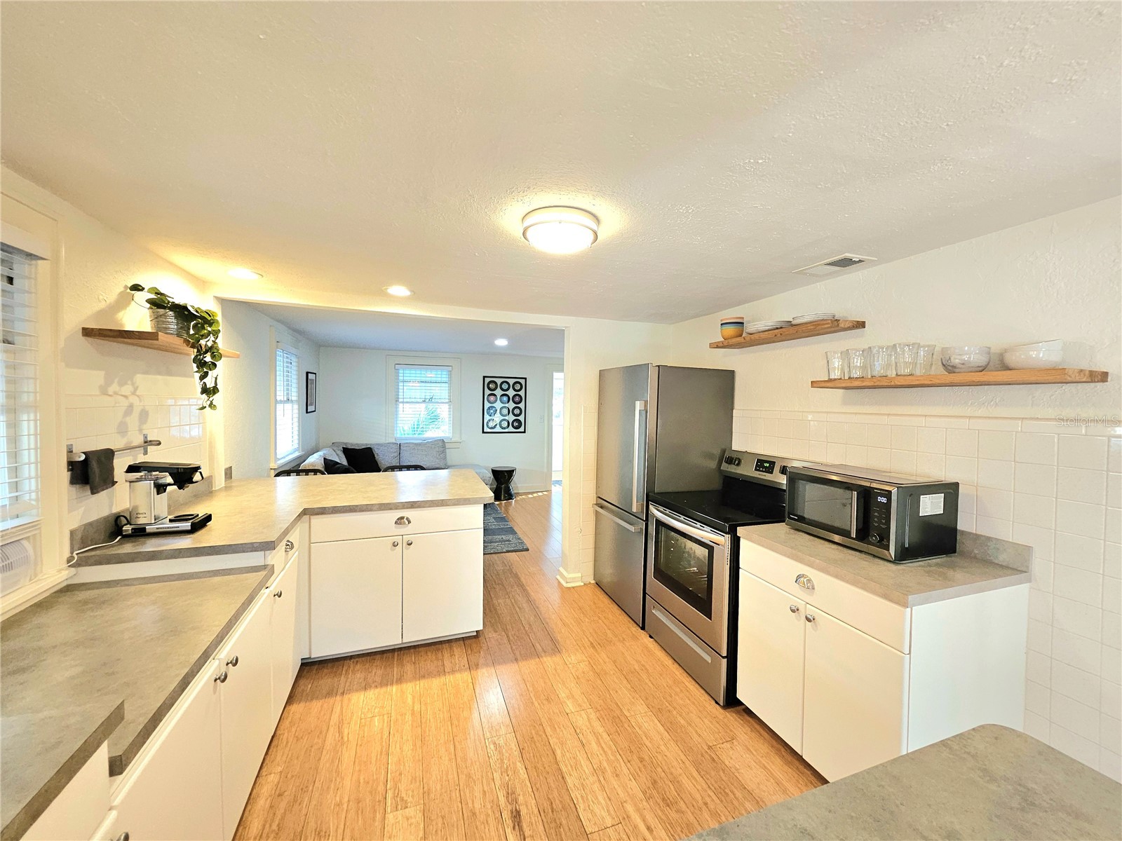 3611 4th Avenue N Saint Petersburg FL 33713 TB8479803 image15