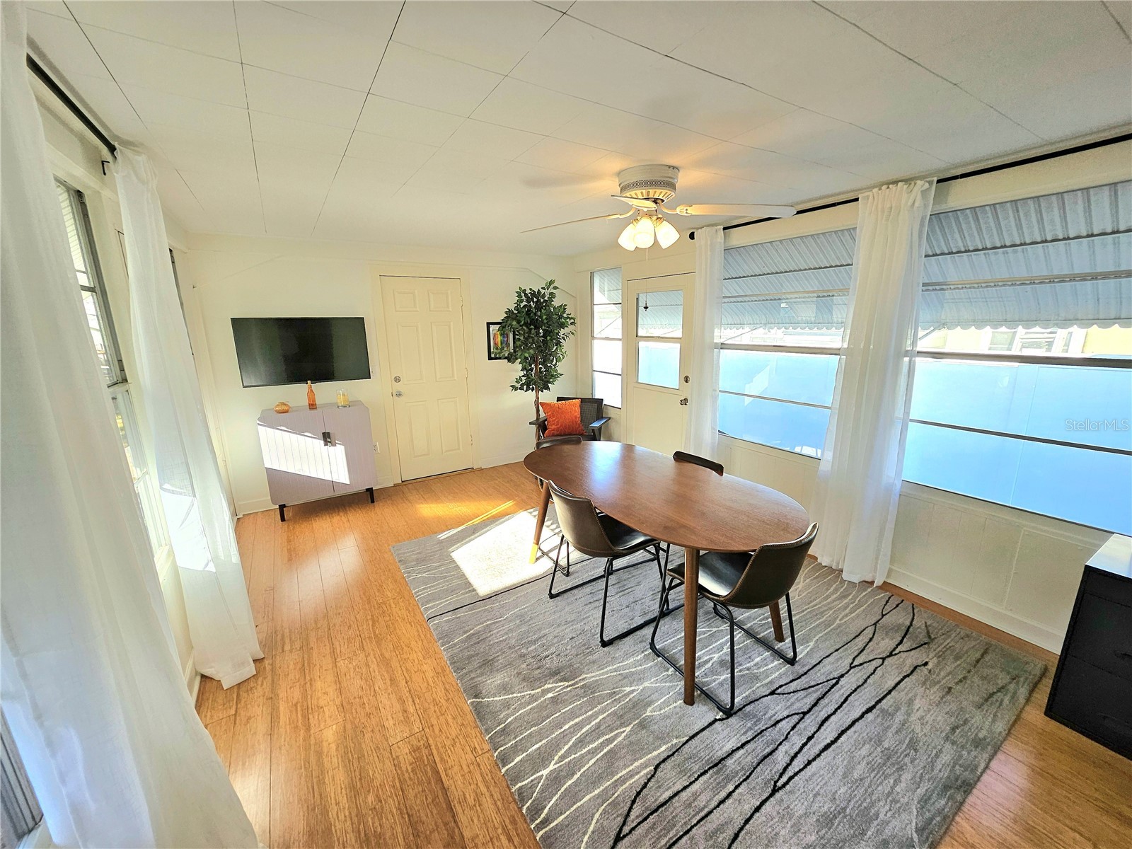 3611 4th Avenue N Saint Petersburg FL 33713 TB8479803 image20