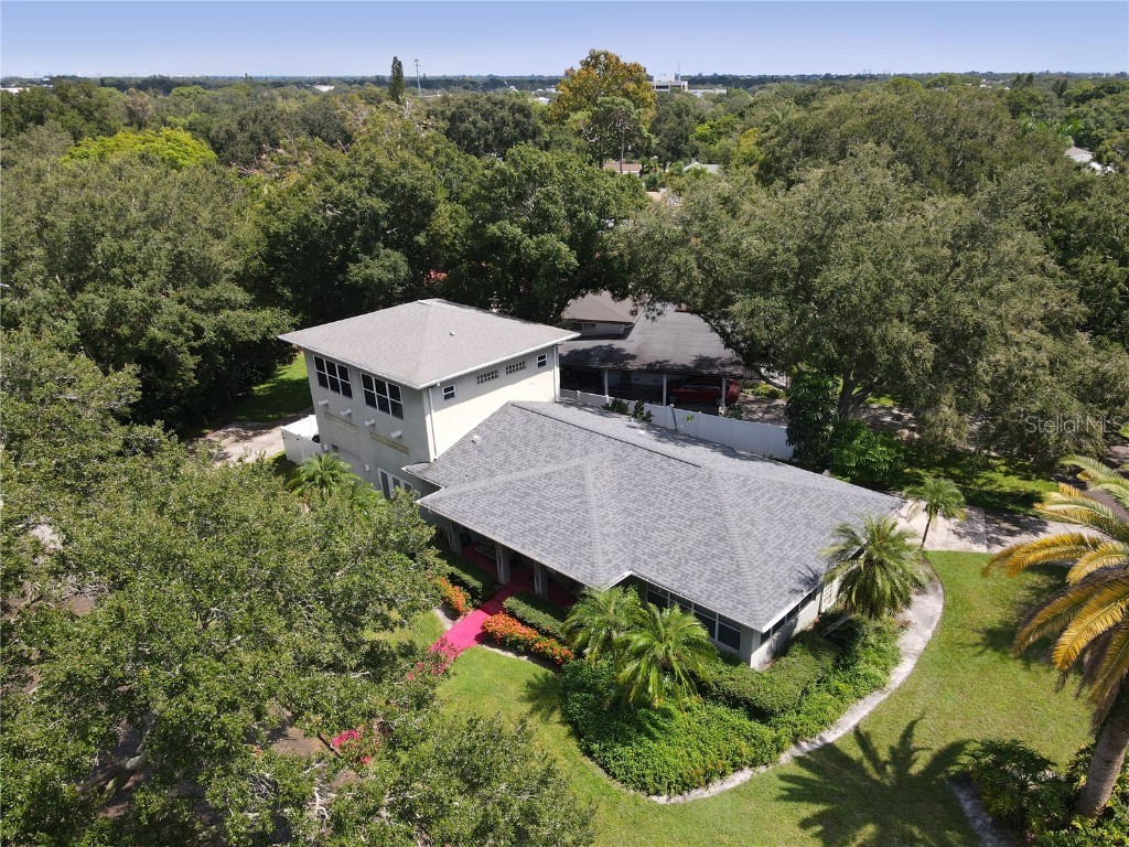 3611 8th Street N Saint Petersburg FL 33704 TB8326182 image1