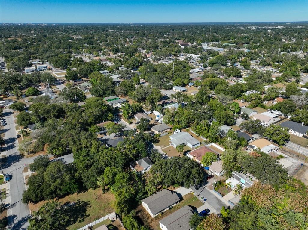 3611 Bishop Eddie Newkirk Way Tampa FL 33605 TB8445949 image30