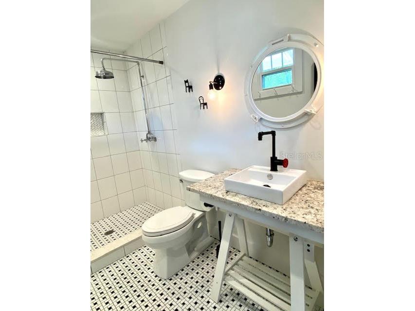 3611 Old Bradenton Road Sarasota FL 34234 A4689770 image21
