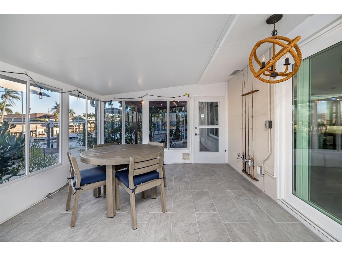 3611 Plumosa Terrace Bradenton FL 34210 - PALMA SOLA BAY A4672105 image26