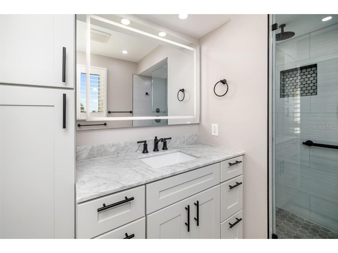 3611 Plumosa Terrace Bradenton FL 34210 - PALMA SOLA BAY A4672105 image46