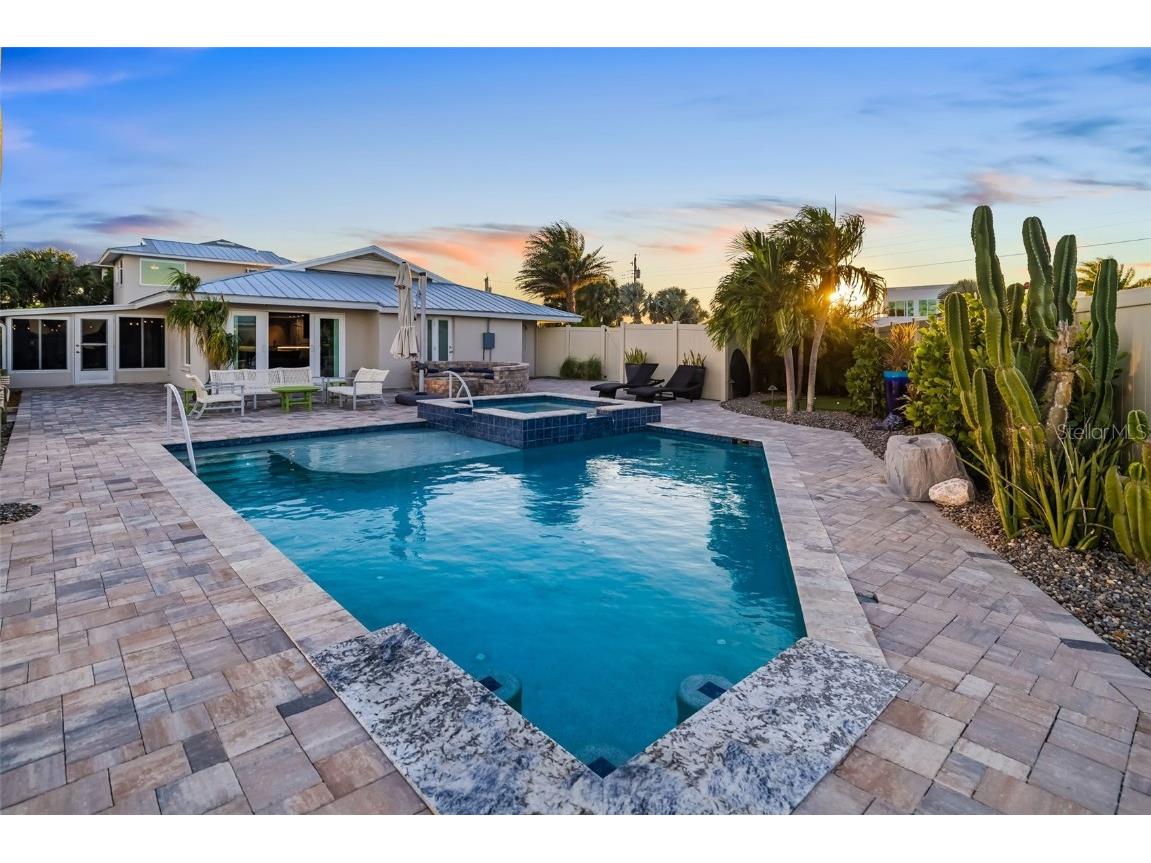 3611 Plumosa Terrace Bradenton FL 34210 - PALMA SOLA BAY A4672105 image5