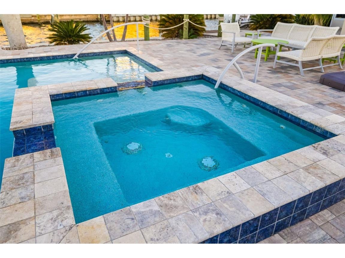 3611 Plumosa Terrace Bradenton FL 34210 - PALMA SOLA BAY A4672105 image52