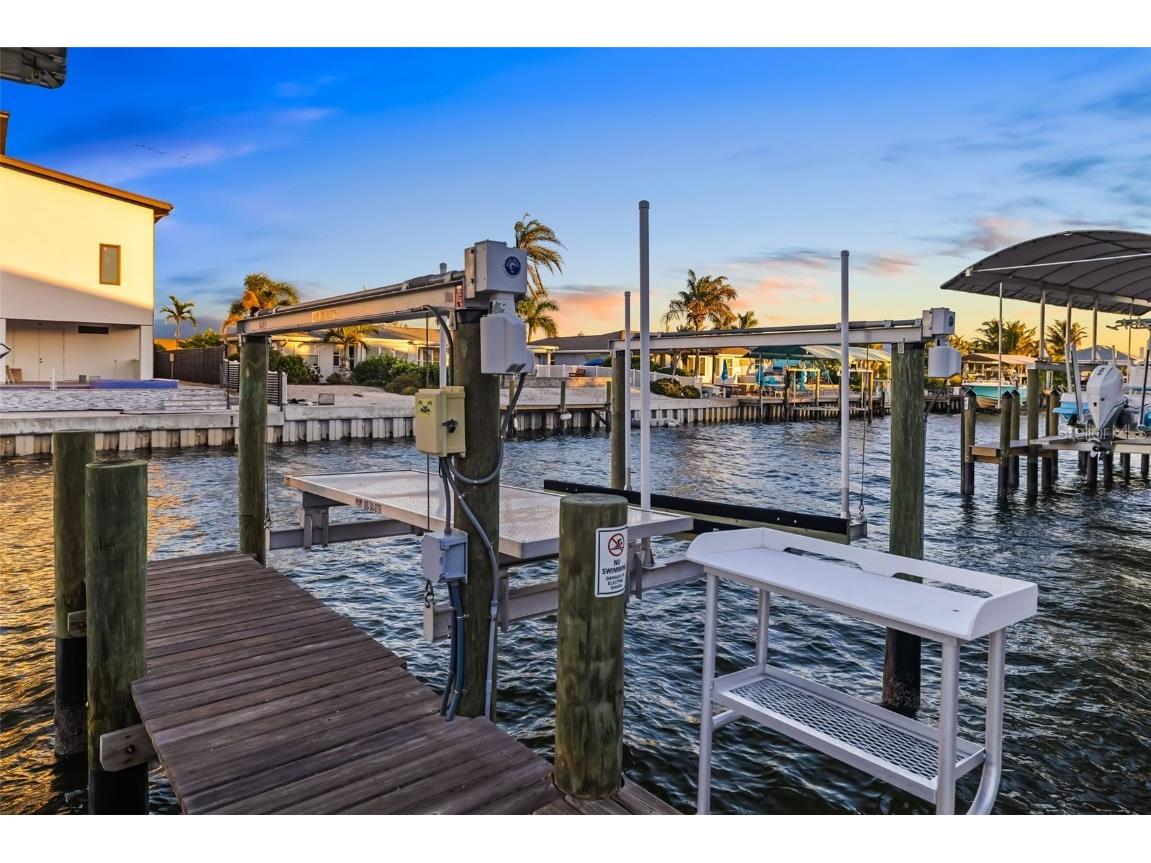 3611 Plumosa Terrace Bradenton FL 34210 - PALMA SOLA BAY A4672105 image59