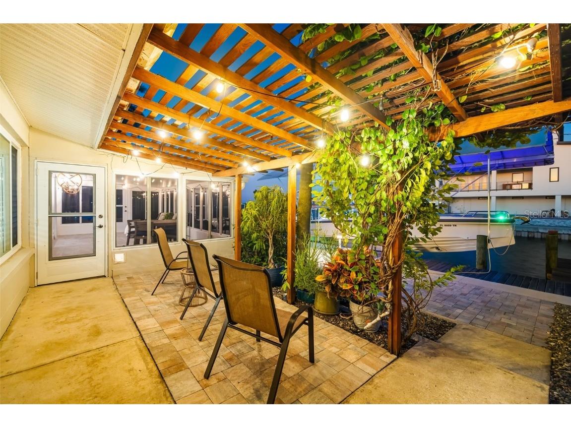 3611 Plumosa Terrace Bradenton FL 34210 - PALMA SOLA BAY A4672105 image9