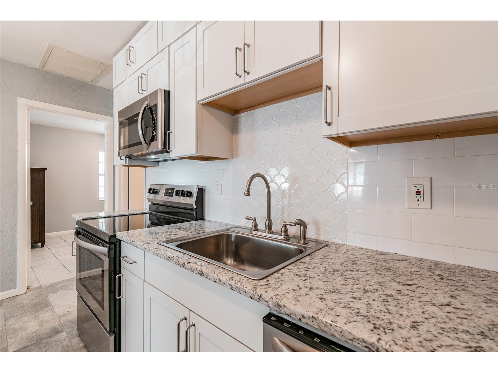 3611 W Anderson Avenue Tampa FL 33611 TB8483734 image36