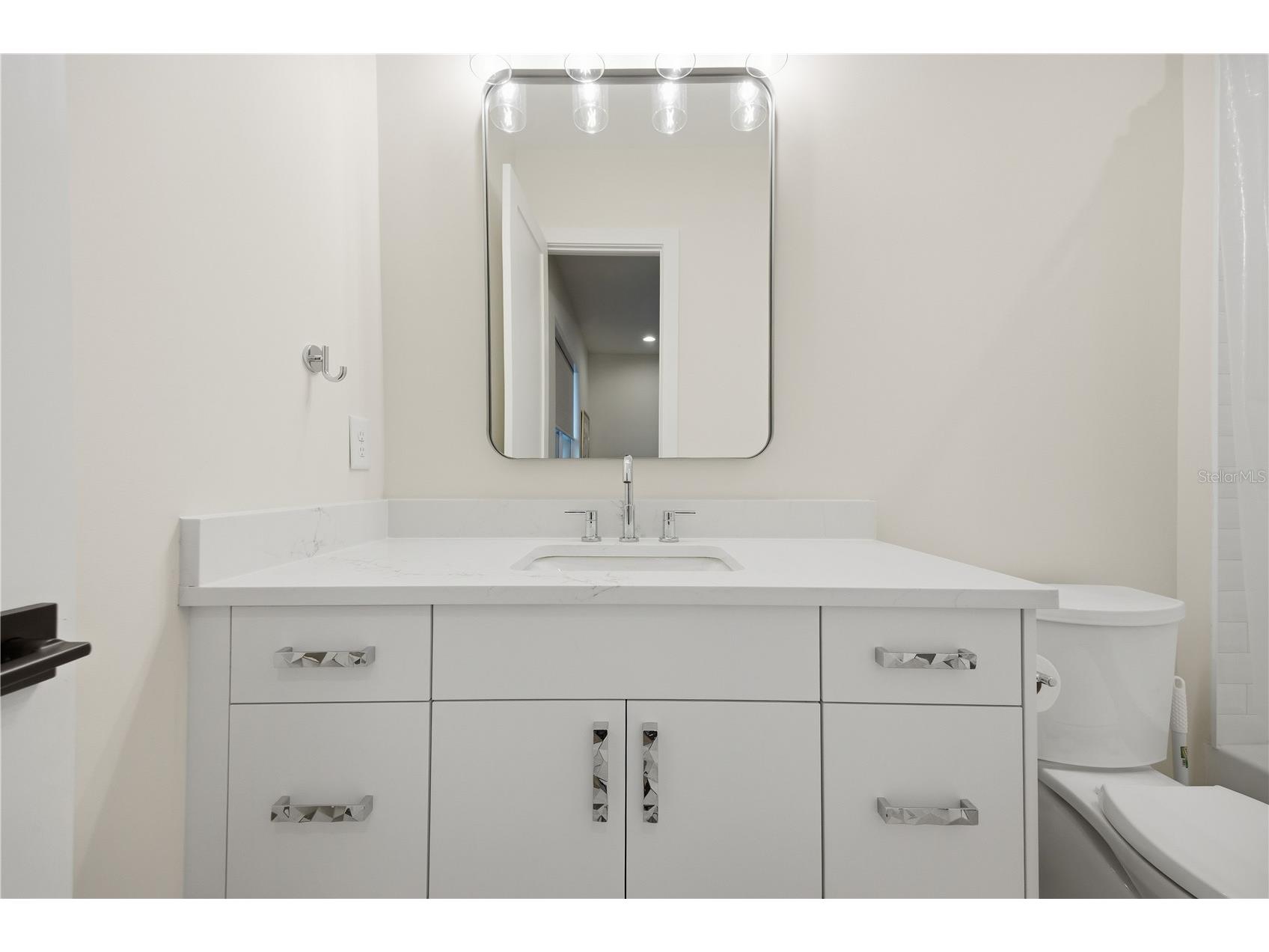 3611 W Barcelona Street Tampa FL 33629 TB8488149 image42