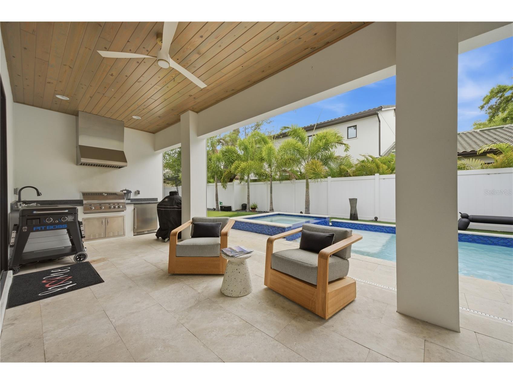 3611 W Barcelona Street Tampa FL 33629 TB8488149 image48