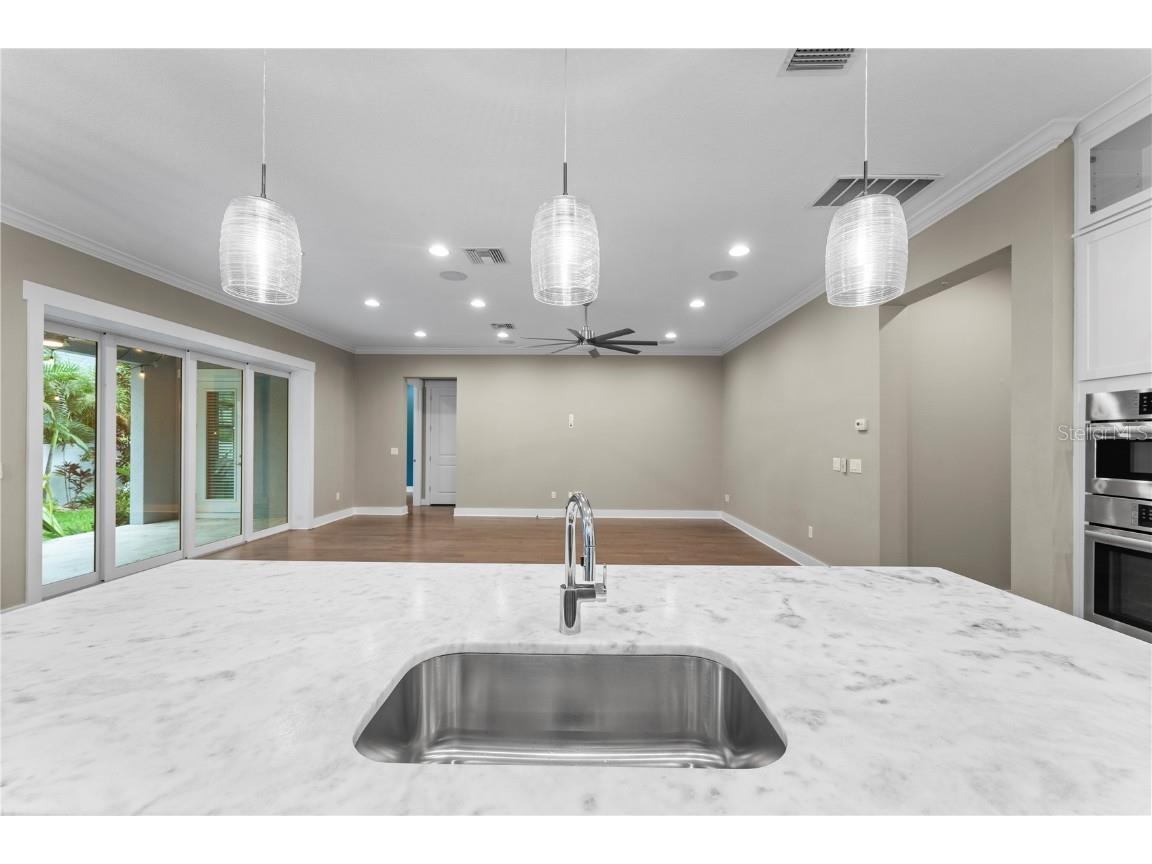 3611 W Royal Palm Circle Tampa FL 33629 TB8426125 image12