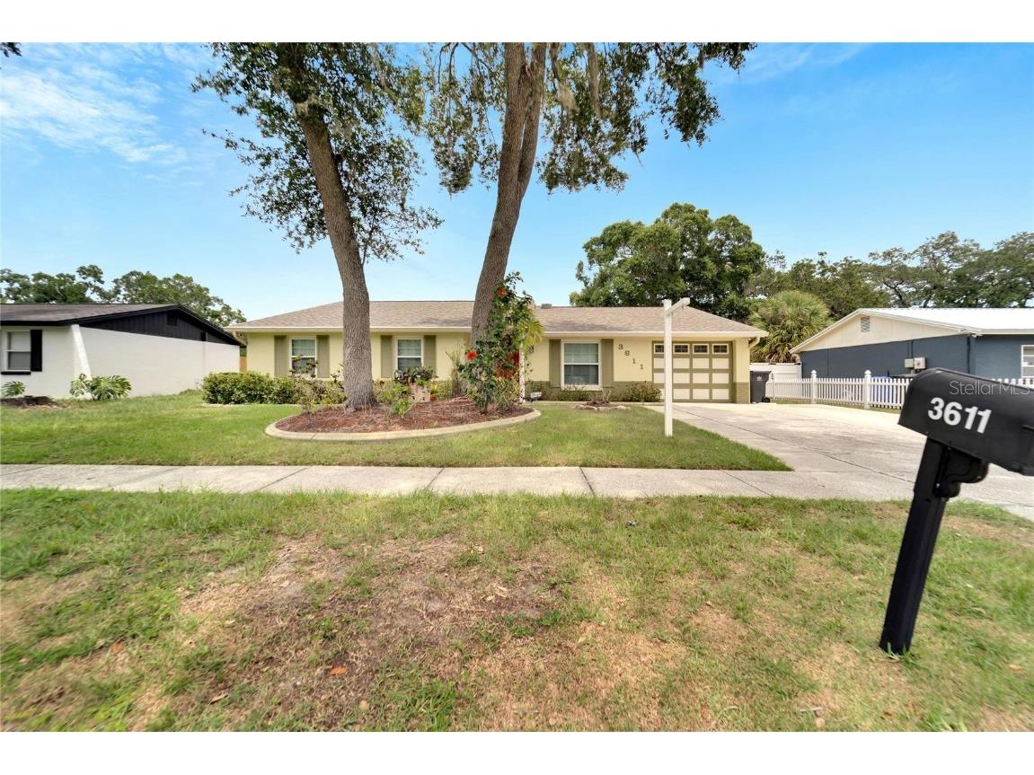 3611 Wisperbreath Lane Tampa FL 33619 T3448971 image1