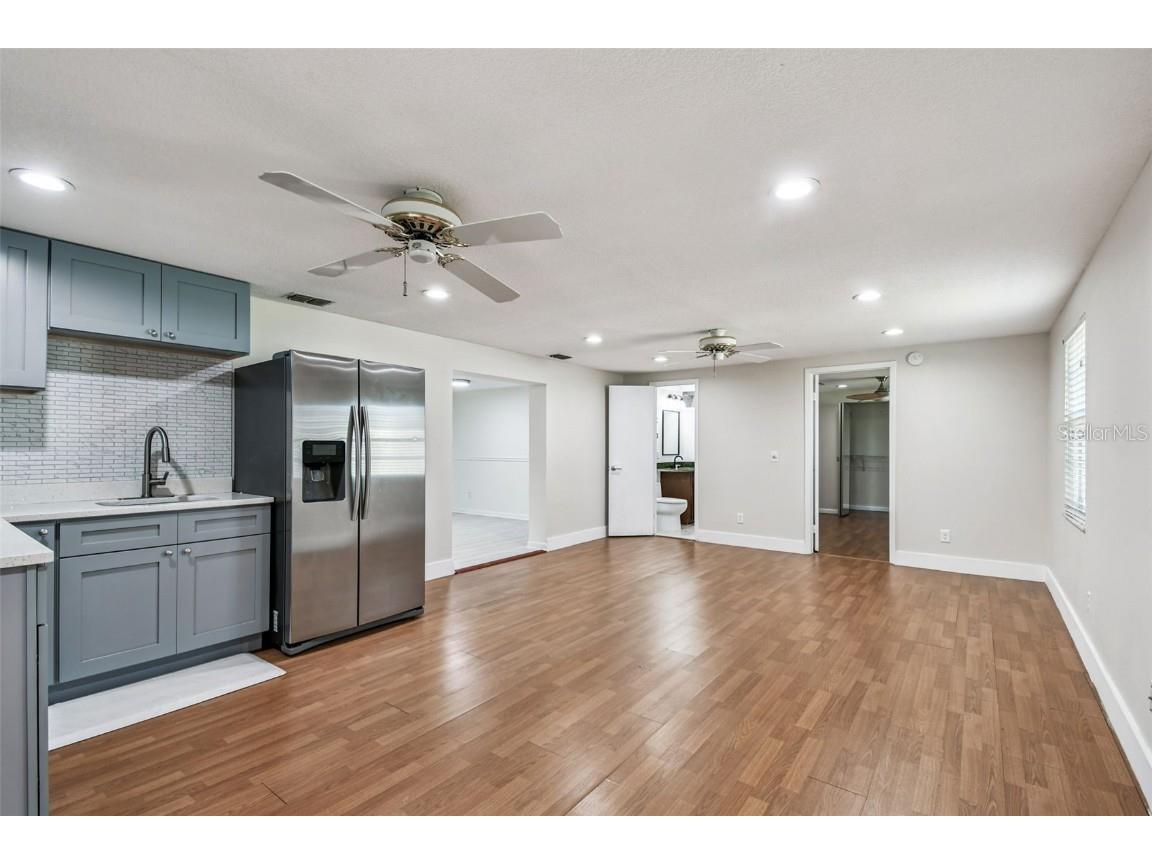 3611 Wisperbreath Lane Tampa FL 33619 TB8448719 image28